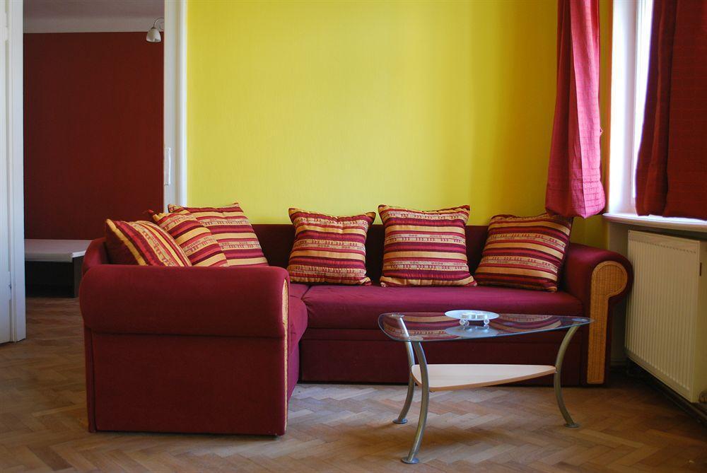 Hostel Foster Mariánské Lázně Exteriör bild