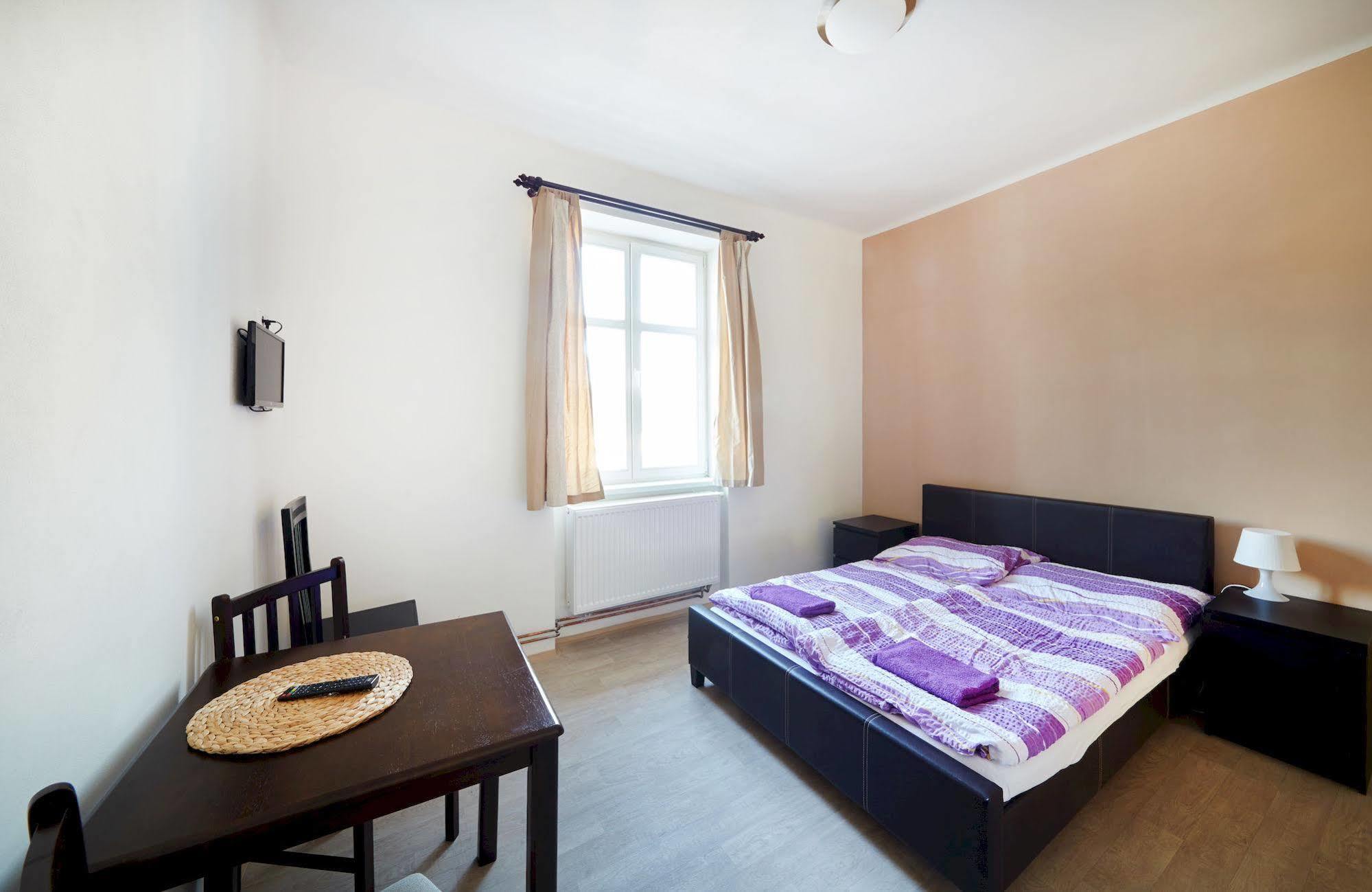 Hostel Foster Mariánské Lázně Exteriör bild